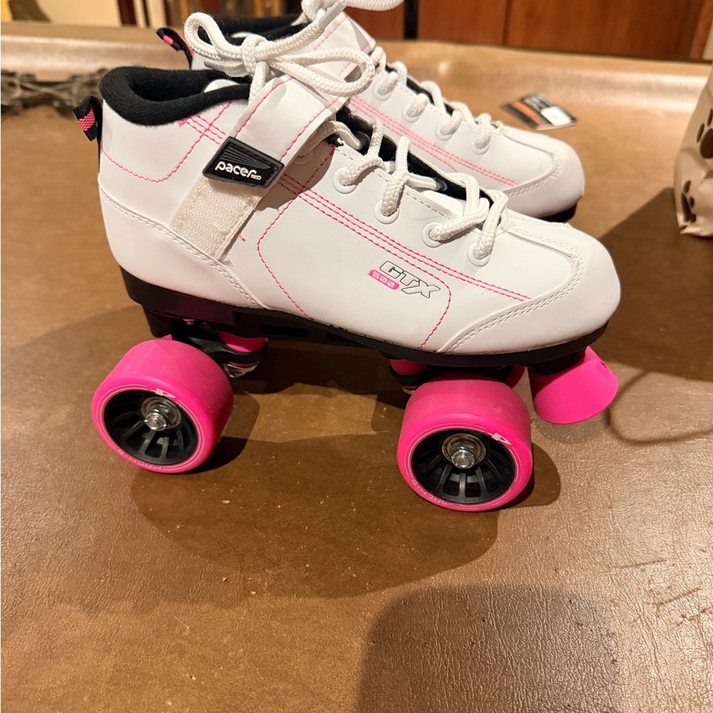 Pacer White and Pink Kids Roller Skates Size 5 see images